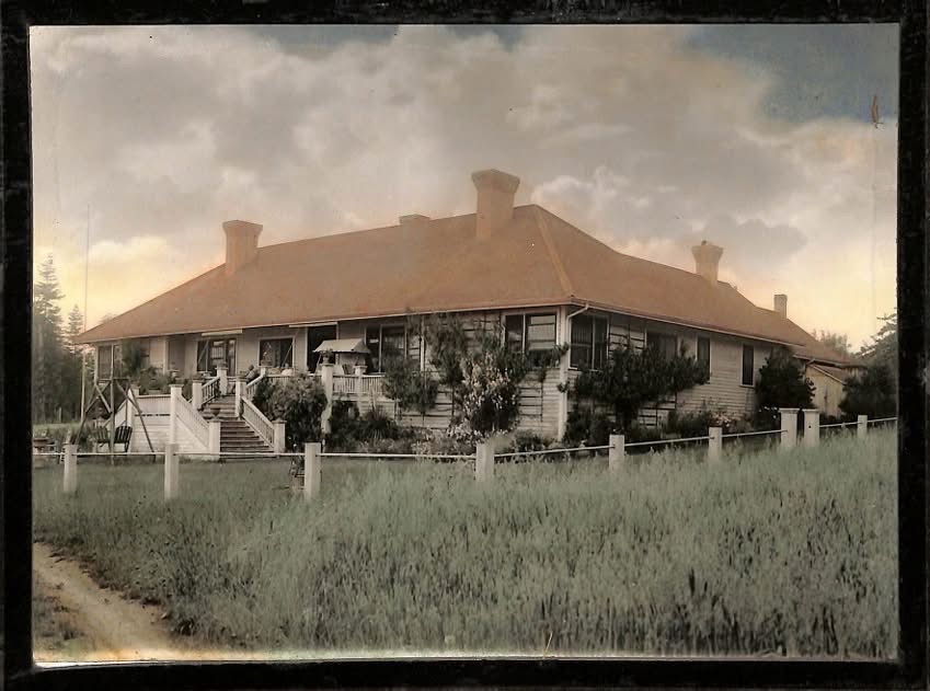 The historic lodge building